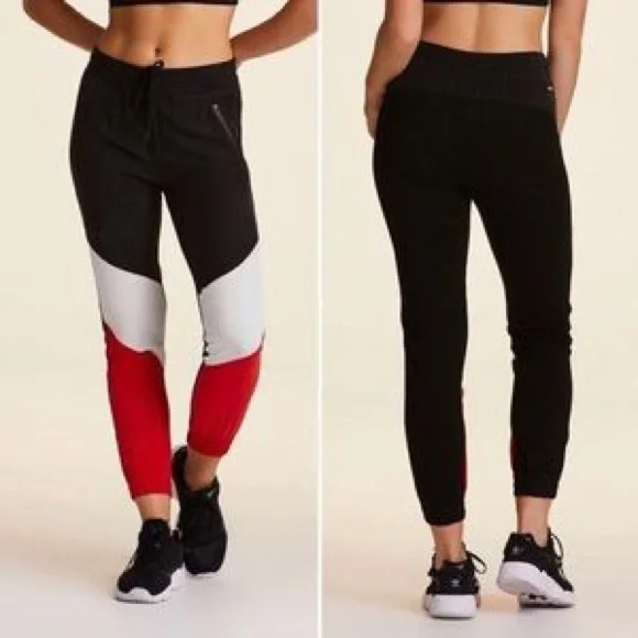 Alala Joggers - Picture 5 of 5